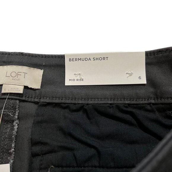 Loft Outlet NWT Dark Grey/Charcoal Mid Rise Roll Up Bermuda Shorts Size 6 - Picture 4 of 11